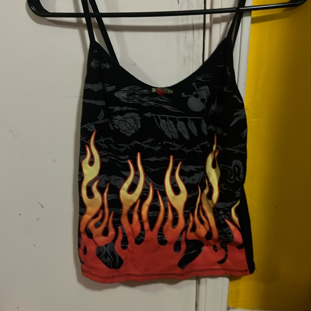 NGOrder cropped tank size 10